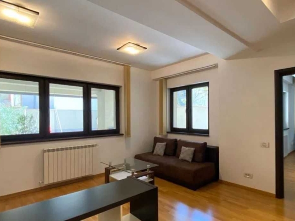 Дава се под наем Двустаен апартамент в Пловдив, Западен - 60 кв.м за 275.4 € - Снимка #1