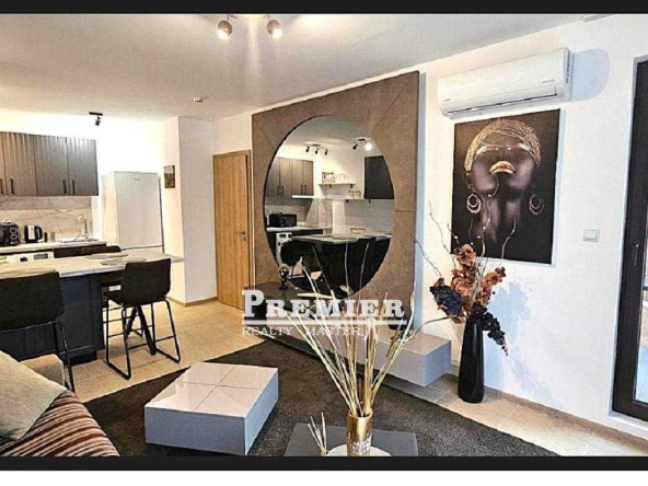 Двустаен апартамент в к.к. Елените - 59 кв.м за 1280 €/кв.м - Снимка #1