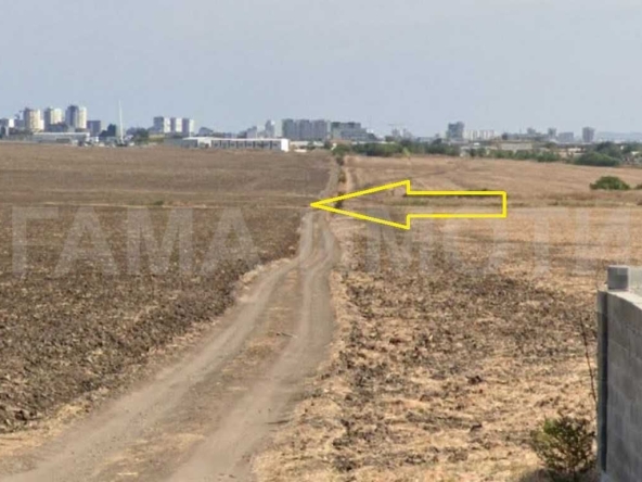 Парцел в Бургас, Изгрев - 3001 кв.м за 15 €/кв.м - Снимка #1