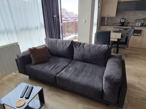 Дава се под наем Двустаен апартамент в София, Витоша - 50 кв.м за 650 € - Снимка #1