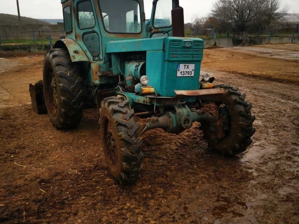 Промишлена сграда в Добрич, Дружба 3 - 1500 кв.м за 334 €/кв.м - Снимка #1