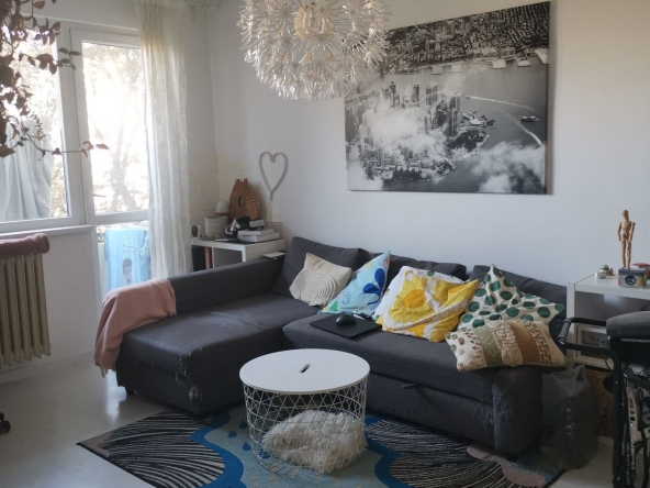 Дава се под наем Двустаен апартамент в София, Изток - 55 кв.м за 612 € - Снимка #1