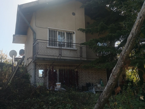 Къща в Лом - 68 кв.м за 270 €/кв.м - Снимка #1