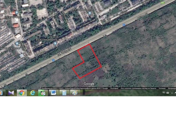 Парцел в Русе, Център - 4400 кв.м за 20 €/кв.м - Снимка #1