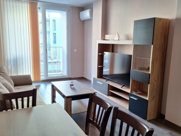 Дава се под наем Двустаен апартамент в София, Люлин 5 - 55 кв.м за 500 € - Снимка #1