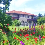 Къща в с. Царичино, Област Добрич - 270 кв.м за 517 €/кв.м - Снимка #1