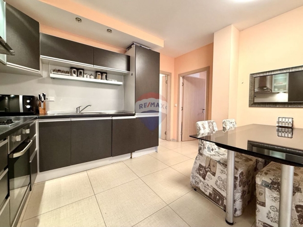 Тристаен апартамент в Балчик - 80 кв.м за 625 €/кв.м - Снимка #1
