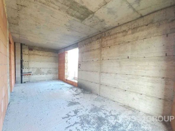 Двустаен апартамент в Варна, Левски - 75 кв.м за 1764 €/кв.м - Снимка #1