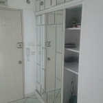 Дава се под наем Тристаен апартамент в София, Гоце Делчев - 150 кв.м за 841.5 € - Снимка #1