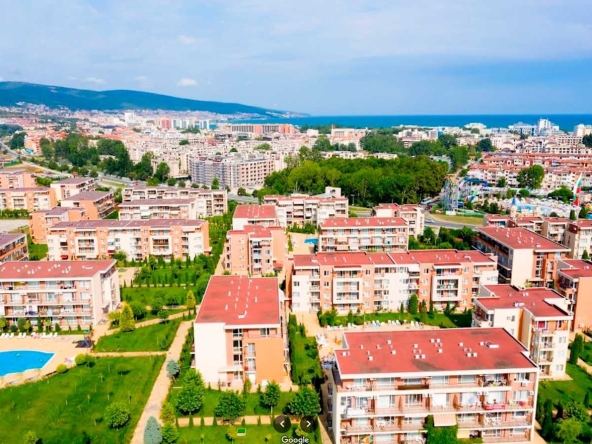 Двустаен апартамент в Поморие - 64 кв.м за 969 €/кв.м - Снимка #1