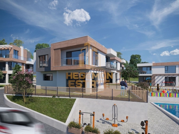 Къща в Варна, м-т Траката - 217 кв.м за 2005 €/кв.м - Снимка #1