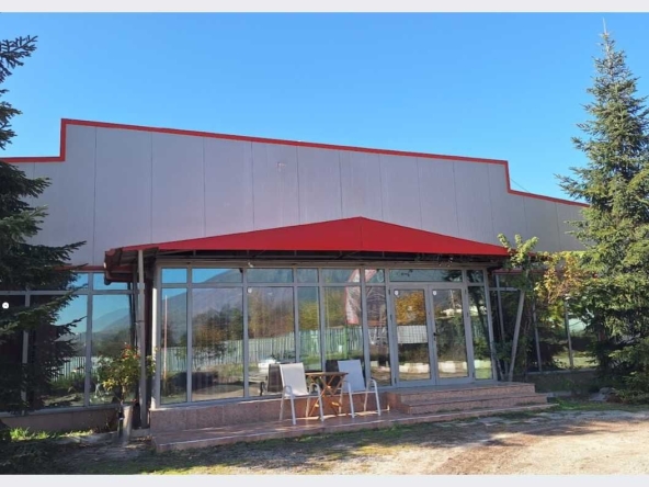 Промишлена сграда в Карлово - 800 кв.м за 478 €/кв.м - Снимка #1