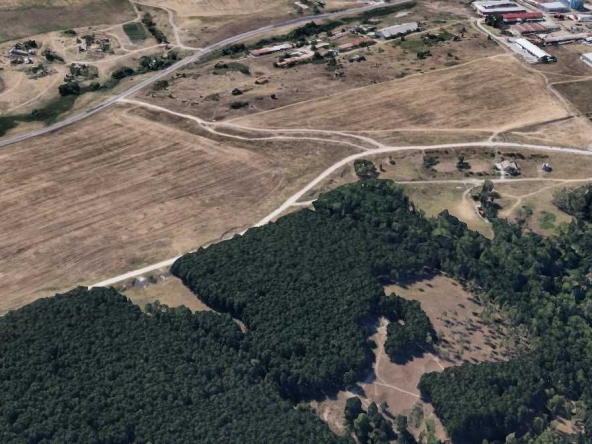 Парцел в Хасково, Промишлена зона - Юг - 3648 кв.м за 35 €/кв.м - Снимка #1