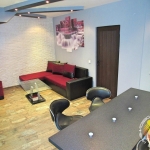 Дава се под наем Двустаен апартамент в Бургас, Лазур - 72 кв.м за 433.5 € - Снимка #1