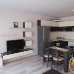 Тристаен апартамент в Бургас, Център - 98 кв.м за 2500 €/кв.м - Снимка #1