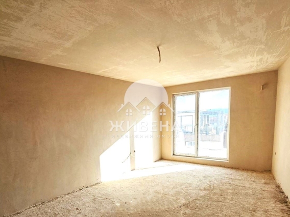 Тристаен апартамент в Варна, Погреби - 97 кв.м за 1104 €/кв.м - Снимка #1