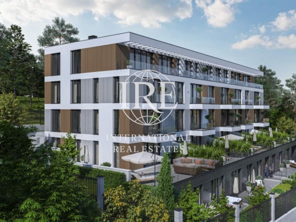 Четиристаен апартамент в Варна, Бриз - 152 кв.м за 1271 €/кв.м - Снимка #1