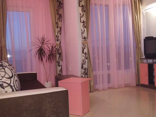 Дава се под наем Двустаен апартамент в Несебър - 45 кв.м за 408 € - Снимка #1