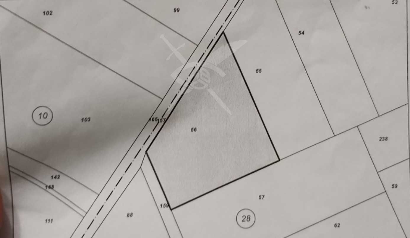 Земеделски имот в с. Брестник, Област Пловдив -  кв.м за 11 €/дка - Снимка #1