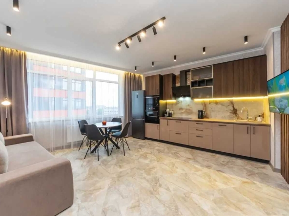 Дава се под наем Двустаен апартамент в София, Манастирски ливади - 68 кв.м за 714 € - Снимка #1