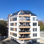 Четиристаен апартамент в Варна, Базар Левски - 97 кв.м за 2393 €/кв.м - Снимка #1