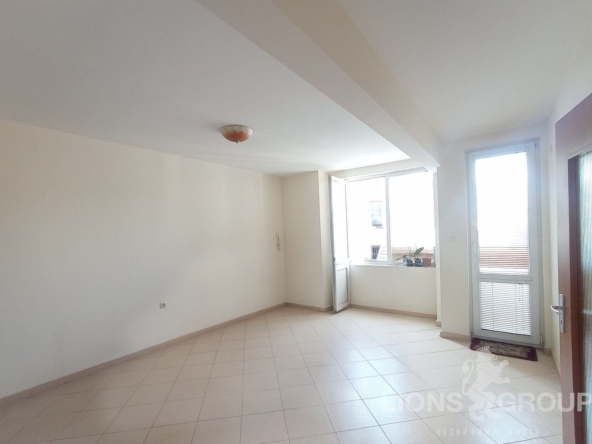 Двустаен апартамент в Варна, Зимно кино Тракия - 61 кв.м за 1034 €/кв.м - Снимка #1