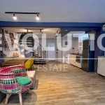 Дава се под наем Къща в Варна, Център - 200 кв.м за 947.58 € - Снимка #1