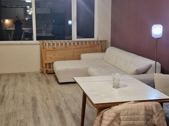 Дава се под наем Двустаен апартамент в София, Люлин 8 - 80 кв.м за 664 € - Снимка #1