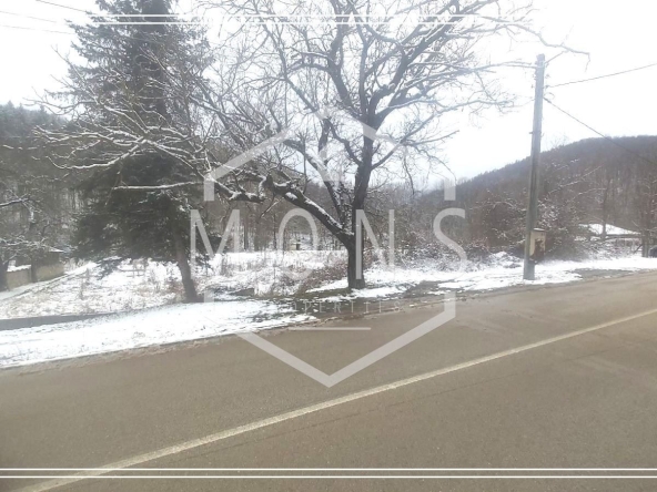 Парцел в Габрово, Велчевци - 2700 кв.м за 12 €/кв.м - Снимка #1