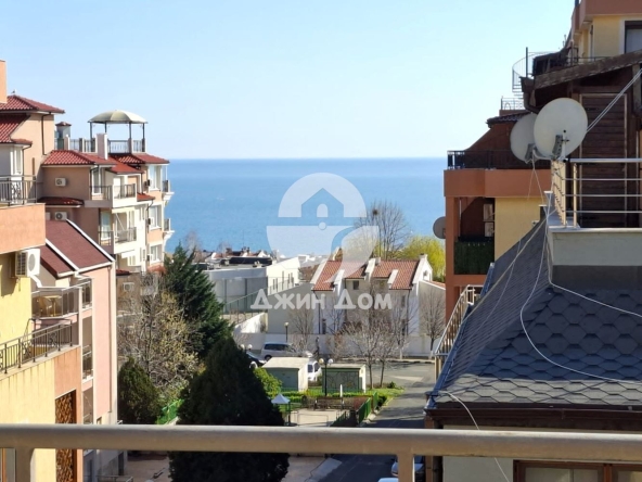 Тристаен апартамент в Свети Влас - 71 кв.м за 754 €/кв.м - Снимка #1