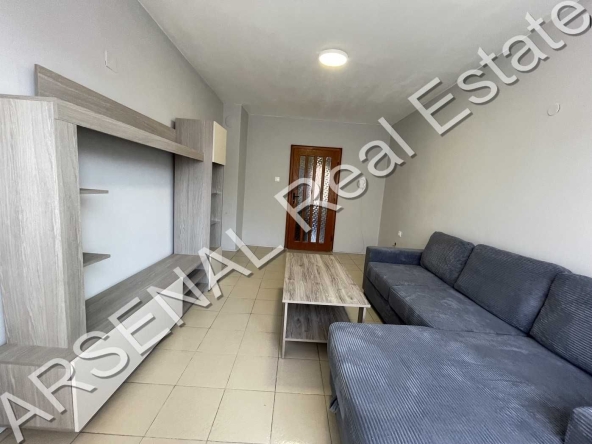 Дава се под наем Тристаен апартамент в София, Медицинска академия - 110 кв.м за 600 € - Снимка #1