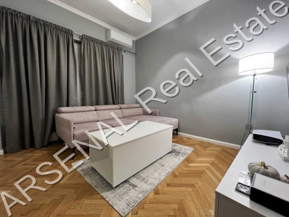 Дава се под наем Двустаен апартамент в София, Център - 70 кв.м за 800 € - Снимка #1