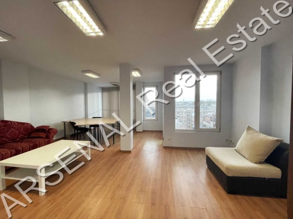 Дава се под наем Офис в София, Оборище - 93 кв.м за 600 € - Снимка #1