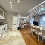 Дава се под наем Четиристаен апартамент в София, в.з. Киноцентъра - 170 кв.м за 1000 € - Снимка #1