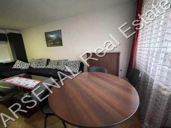 Дава се под наем Четиристаен апартамент в София, Гео Милев - 135 кв.м за 700 € - Снимка #1