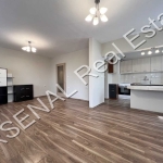 Дава се под наем Тристаен апартамент в София, Редута - 120 кв.м за 650 € - Снимка #1