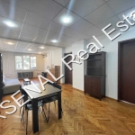 Дава се под наем Тристаен апартамент в София, Център - 110 кв.м за 800 € - Снимка #1