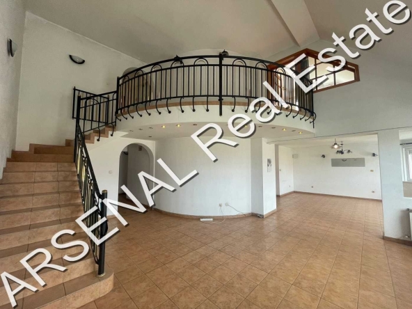 Дава се под наем Мезонет в София, Лозенец - 280 кв.м за 1100 € - Снимка #1