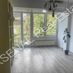 Дава се под наем Тристаен апартамент в София, Център - 80 кв.м за 950 € - Снимка #1