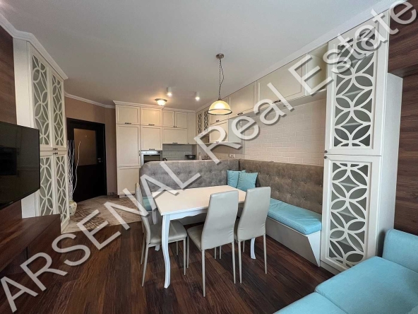 Дава се под наем Тристаен апартамент в София, Гео Милев - 95 кв.м за 800 € - Снимка #1