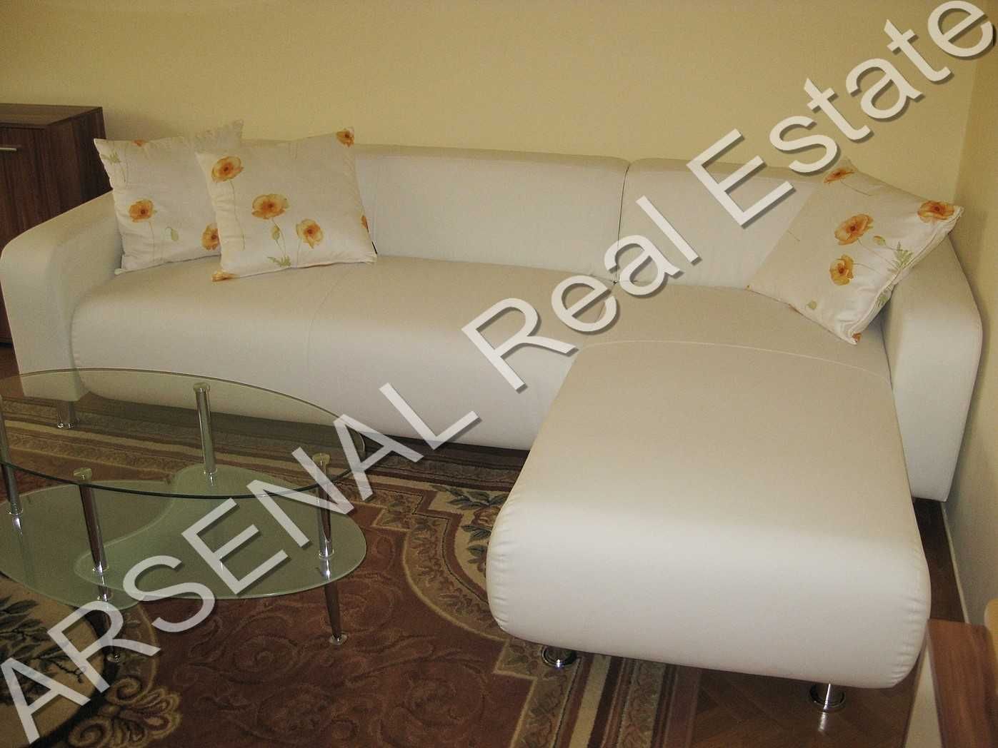 Дава се под наем Тристаен апартамент в София, Яворов - 110 кв.м за 500 € - Снимка #1