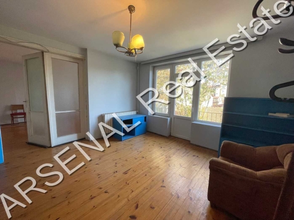 Дава се под наем Многостаен апартамент в София, Център - 126 кв.м за 500 € - Снимка #1