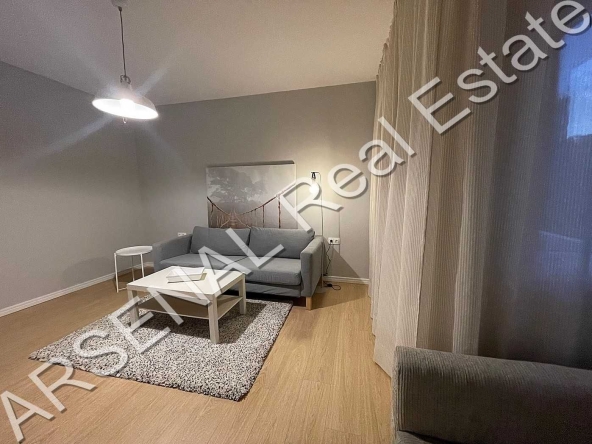 Дава се под наем Двустаен апартамент в София, Лозенец - 83 кв.м за 800 € - Снимка #1