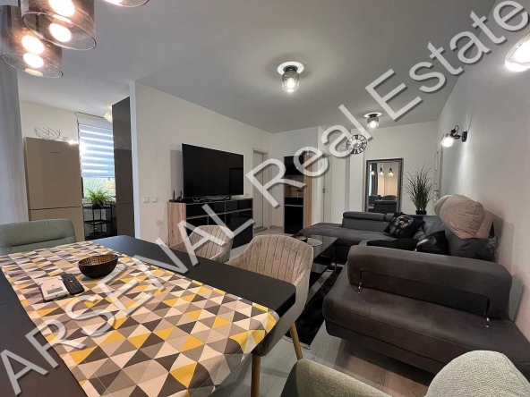 Дава се под наем Тристаен апартамент в София, Сухата река - 110 кв.м за 775 € - Снимка #1