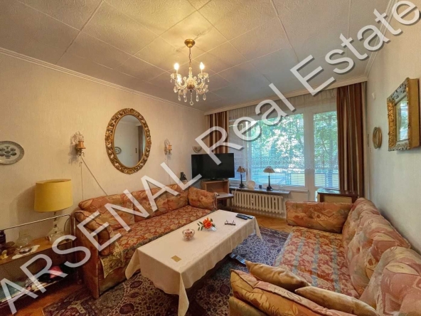 Дава се под наем Двустаен апартамент в София, Център - 74 кв.м за 398.82 € - Снимка #1