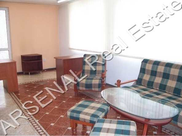 Дава се под наем Двустаен апартамент в София, Банишора - 73 кв.м за 448.8 € - Снимка #1