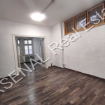 Дава се под наем Четиристаен апартамент в София, Център - 120 кв.м за 997.05 € - Снимка #1