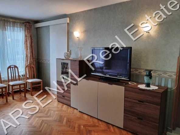 Дава се под наем Многостаен апартамент в София, Център - 135 кв.м за 1097.01 € - Снимка #1