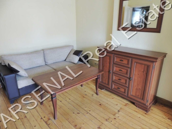 Дава се под наем Двустаен апартамент в София, Център - 63 кв.м за 523.26 € - Снимка #1