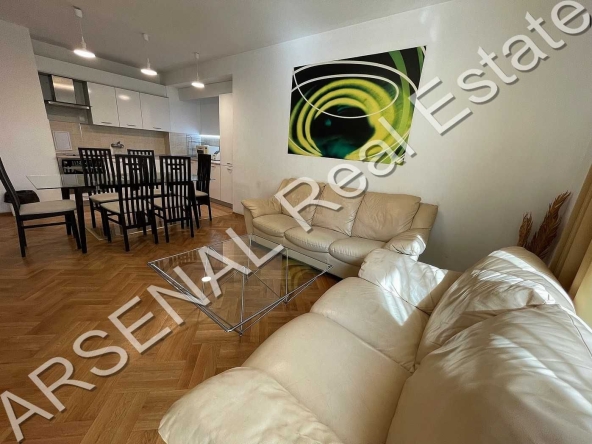 Дава се под наем Тристаен апартамент в София, Гео Милев - 168 кв.м за 997.05 € - Снимка #1